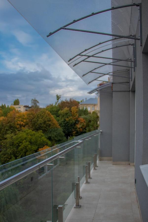 Royal 2 Apartments On Shevchenka 38 Str Lviv Extérieur photo
