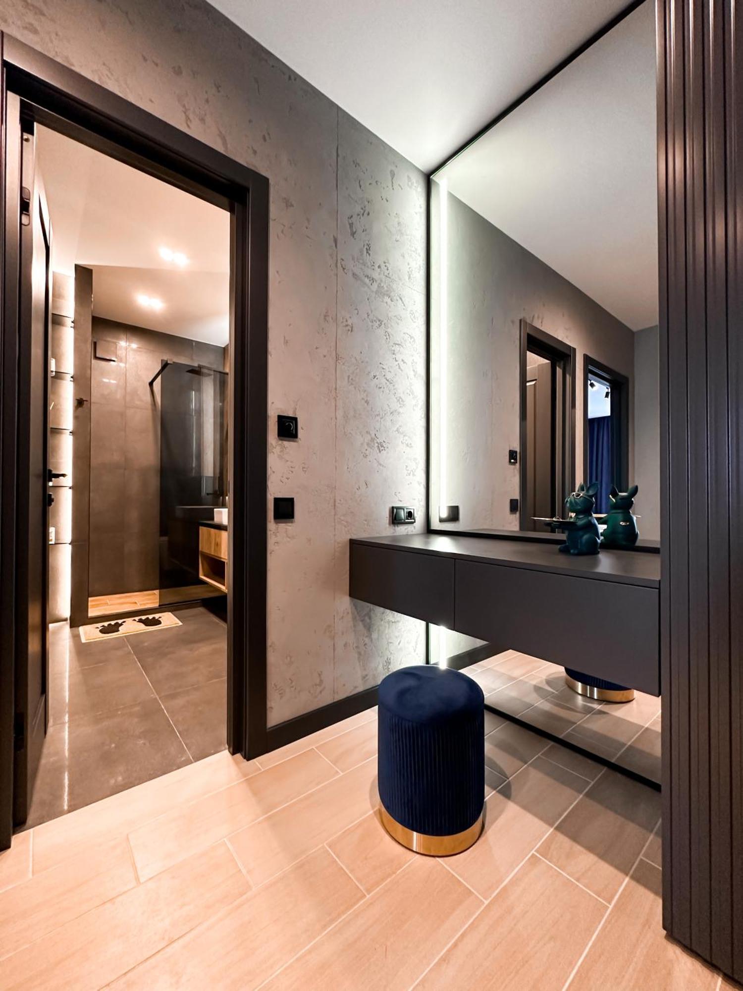 Royal 2 Apartments On Shevchenka 38 Str Lviv Extérieur photo